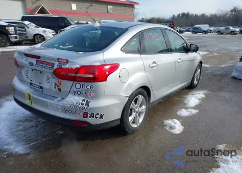 2015 Ford Focus Se из США, поврежденный, VIN 1FADP3F27FL303765